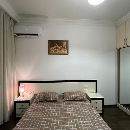 Modern Apartment For Rent In Buzand Street Bu944 Jereván Kültér fotó