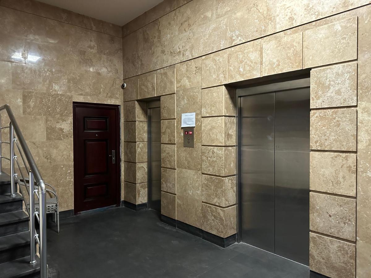 Modern Apartment For Rent In Buzand Street Bu944 Jereván Kültér fotó